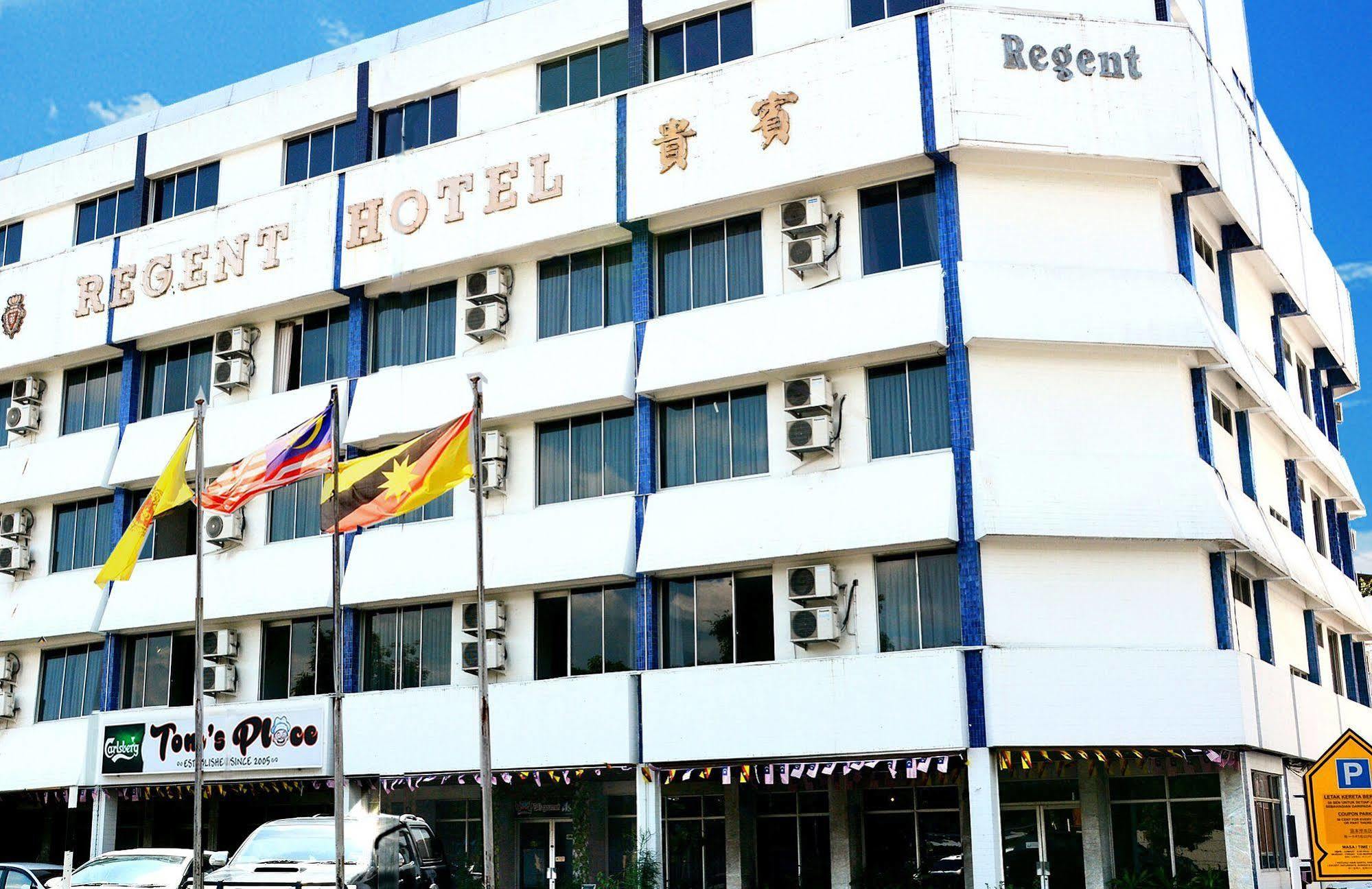 Regent Hotel Бинтулу Экстерьер фото